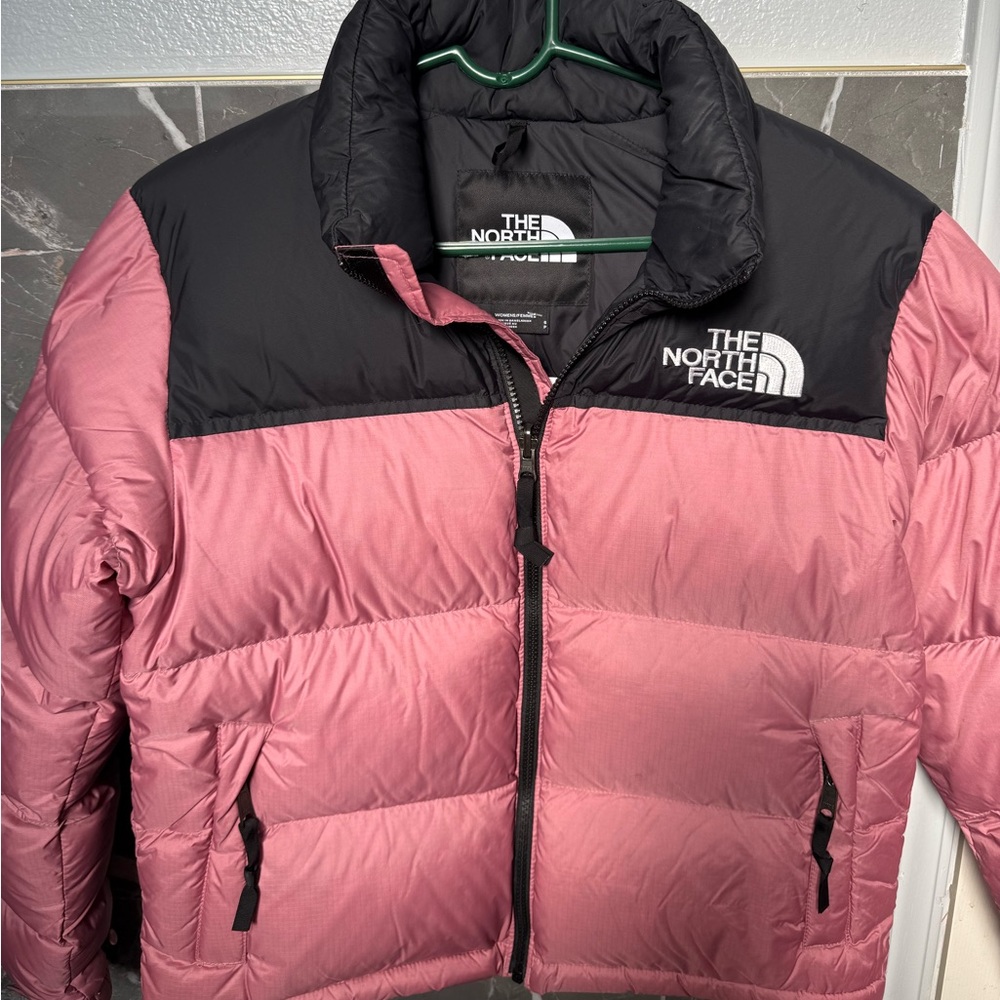 The North Face nuptse puffer - Picture 3 of 6